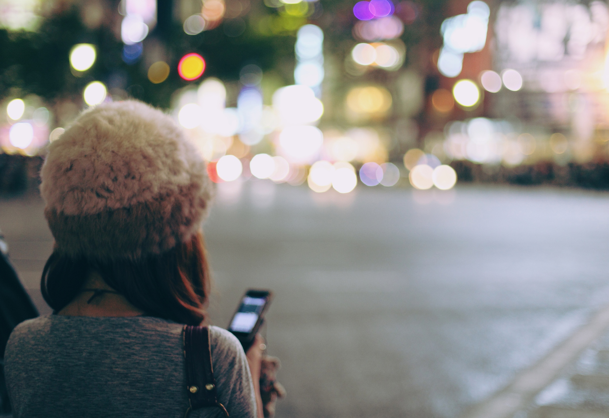 向陌生人打招呼的浪漫词