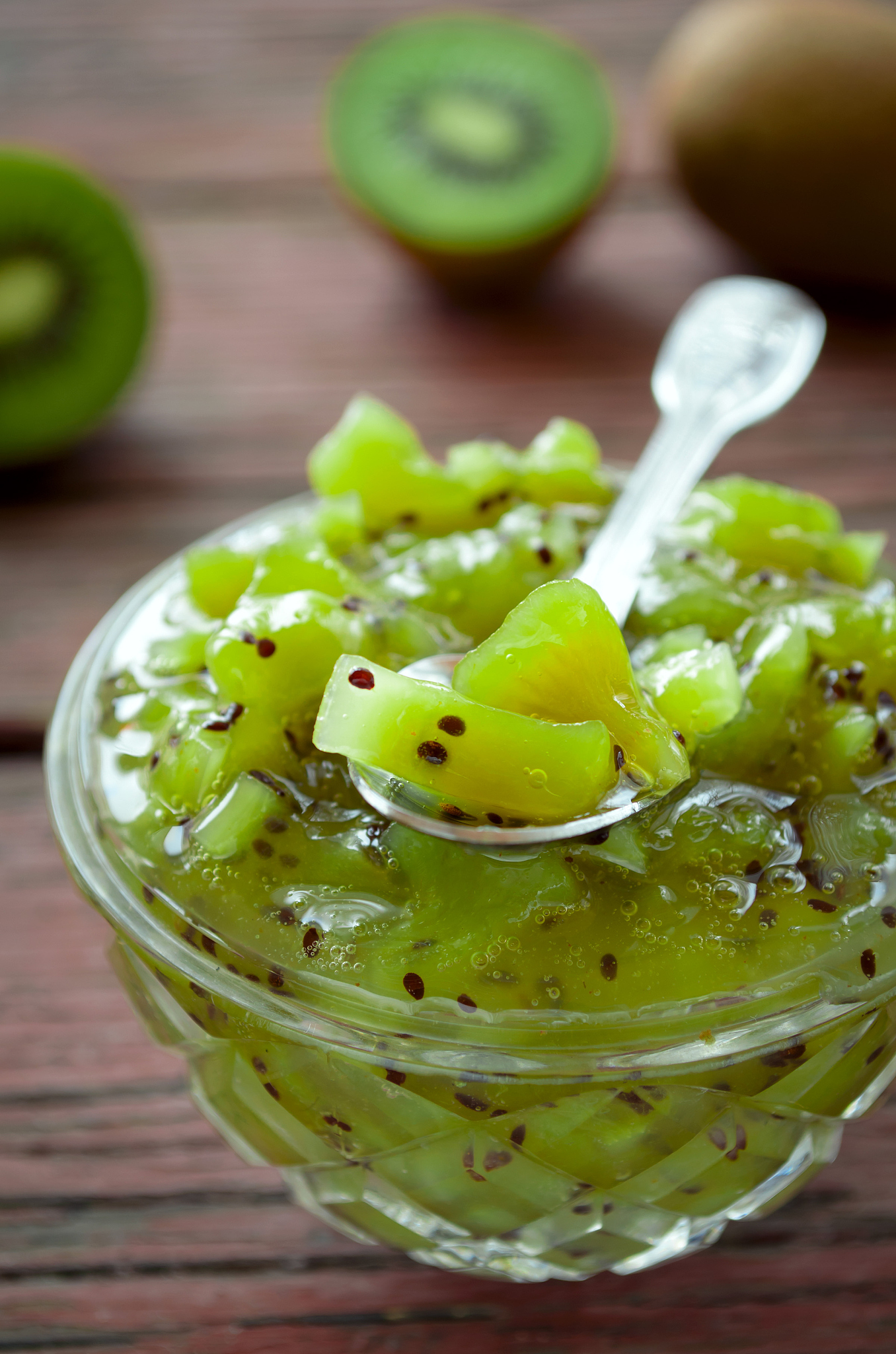 猕猴桃果酱的做法_猕猴桃果酱怎么做_菜谱_美食天下