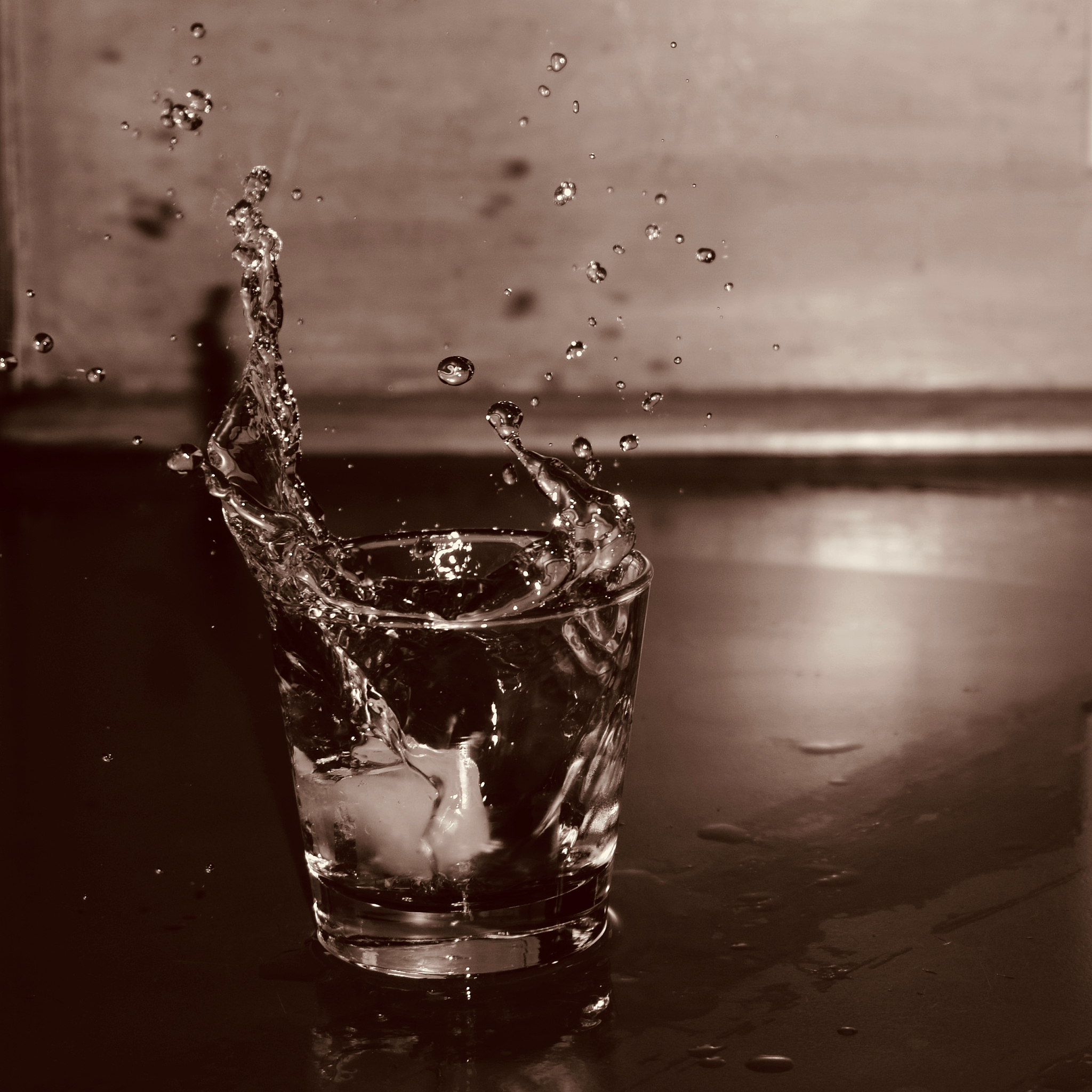 不同焦段镜头特点及适用场景：广角、标准、长焦、定焦