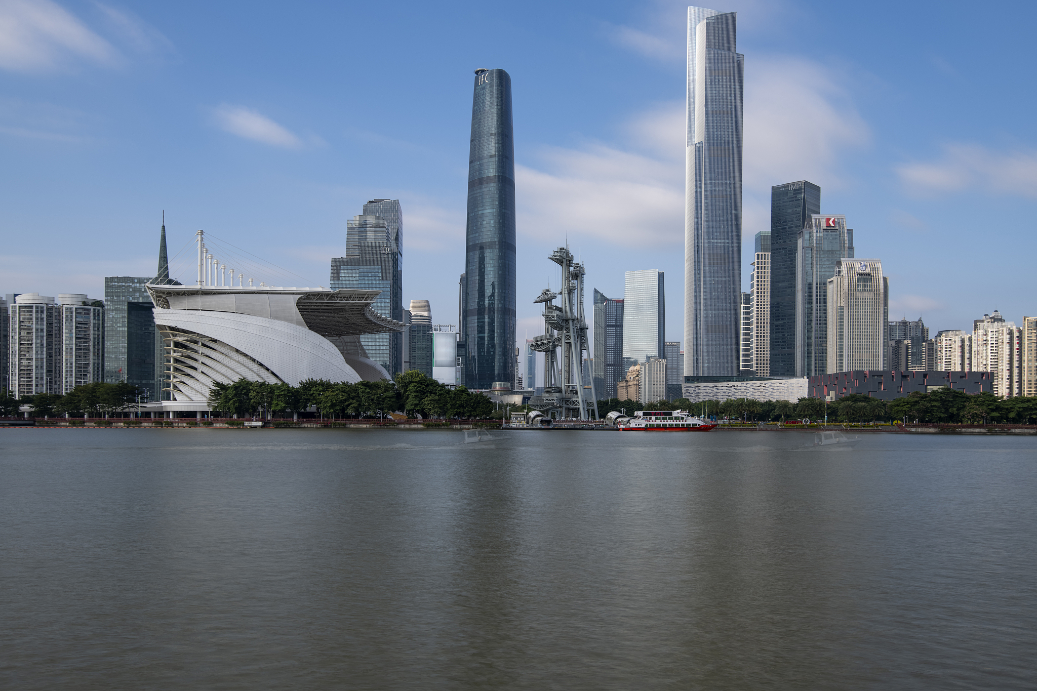 中国广州珠江新城商业建筑风光