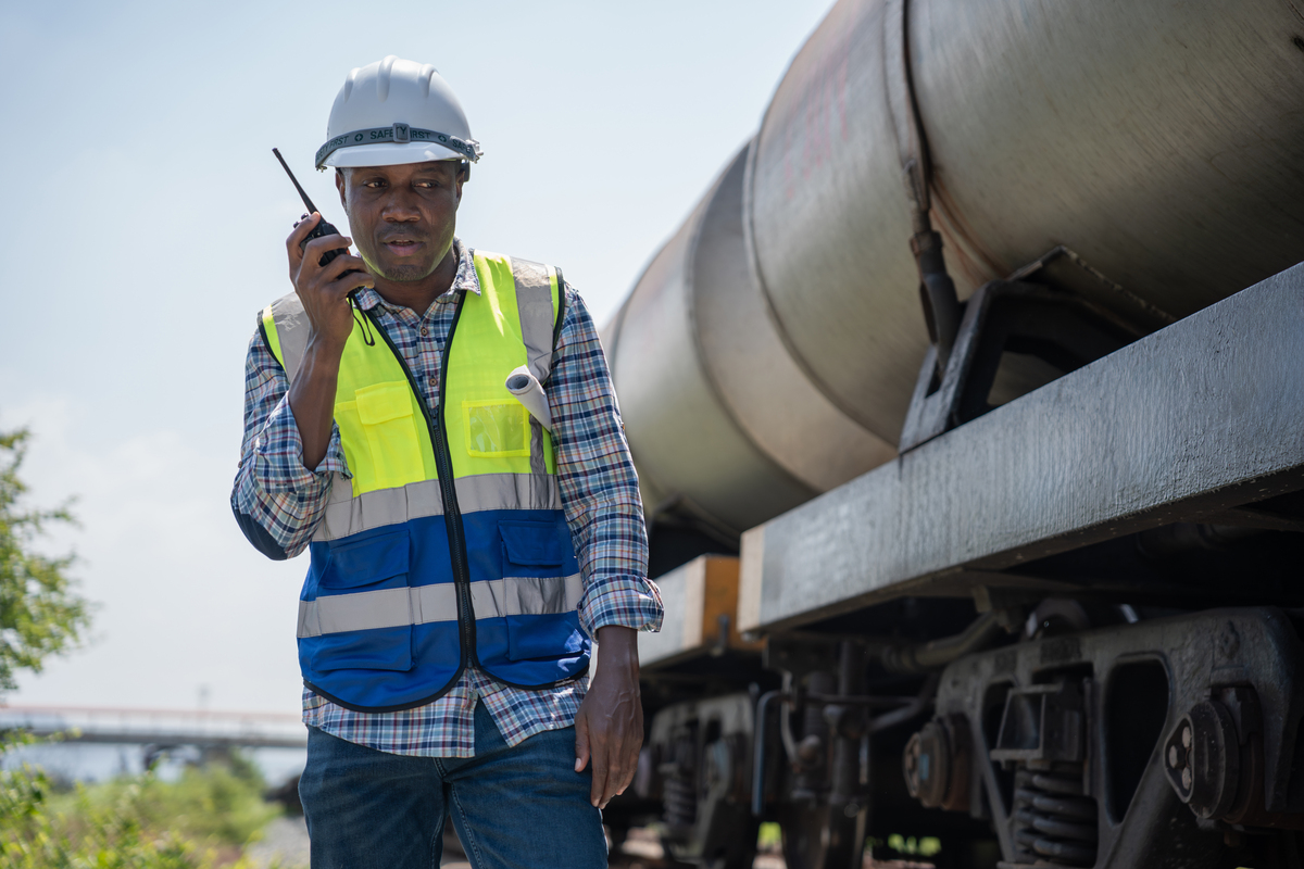 火车司机一个月多少钱