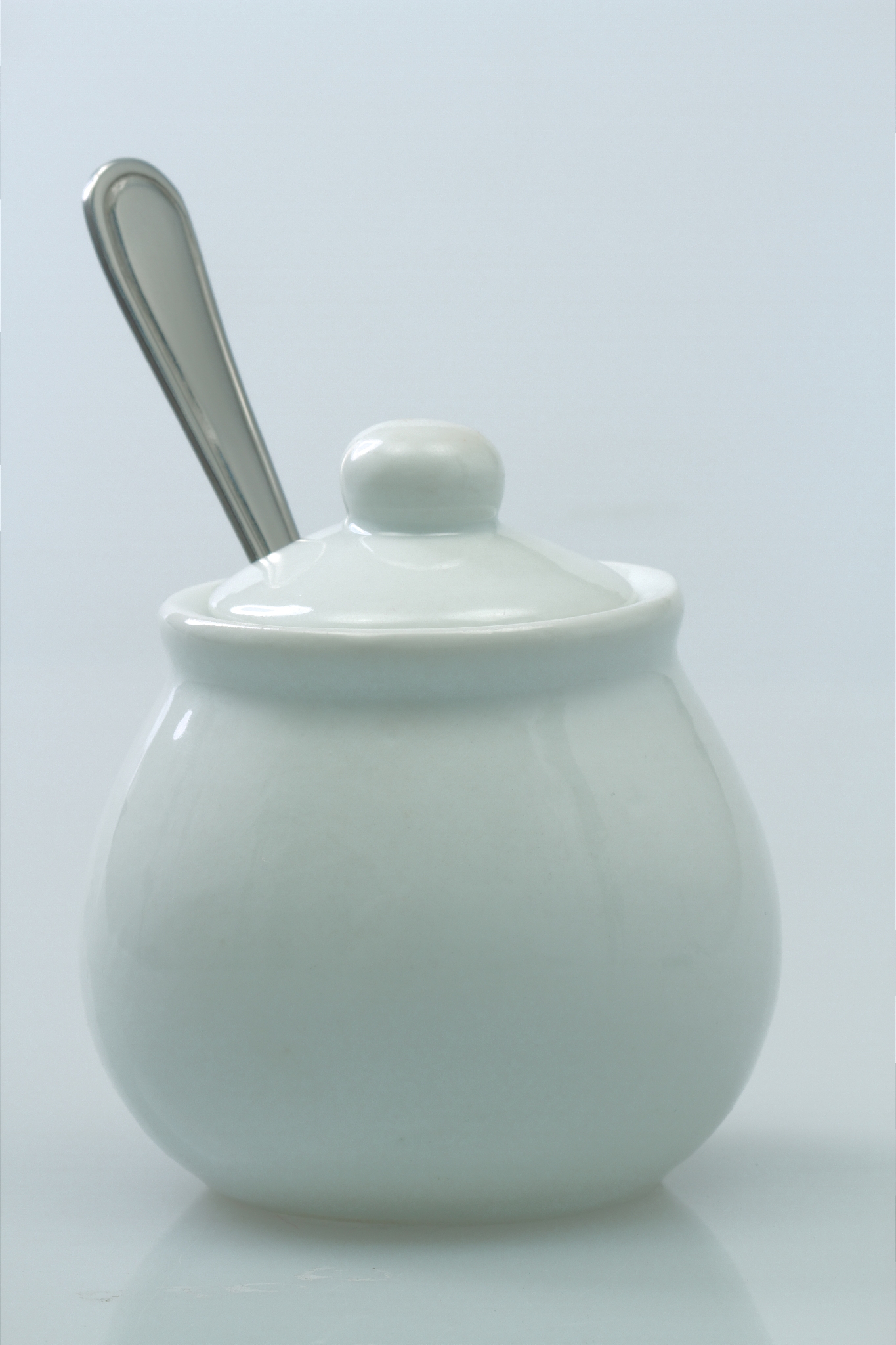 sugar pot
