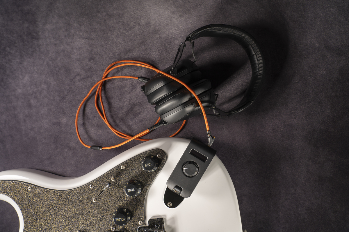 AKG N5005 能用手机直推吗？你需要知道的