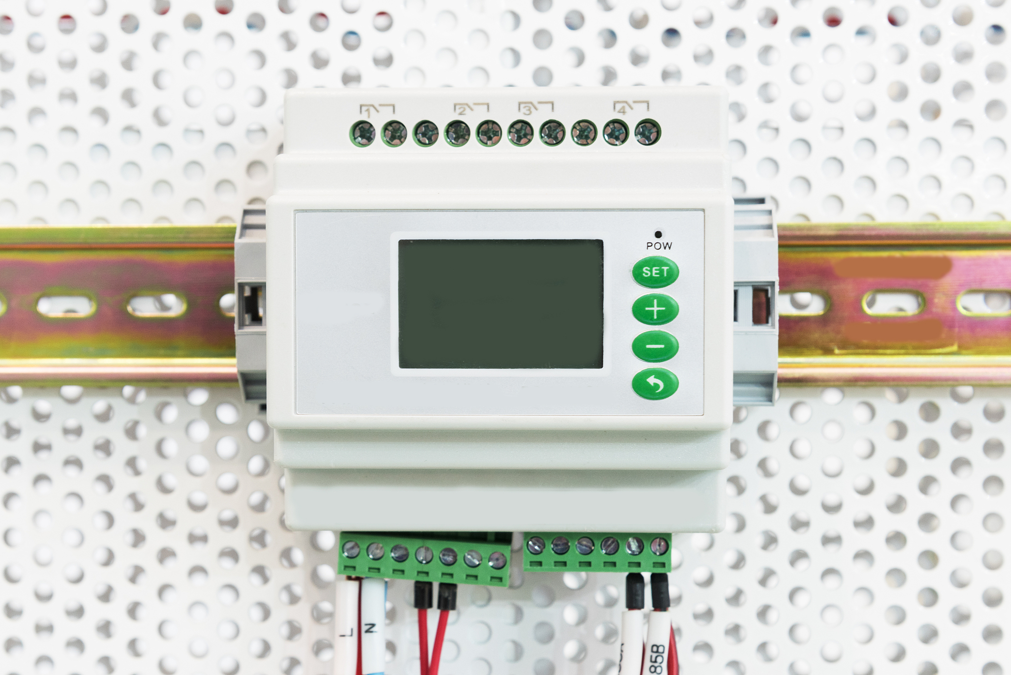 翻译 the substrate current Isub