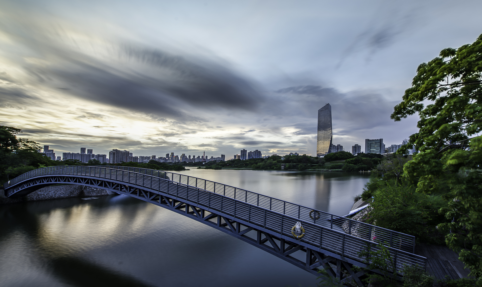 广西华侨学校2020年有哪些专业