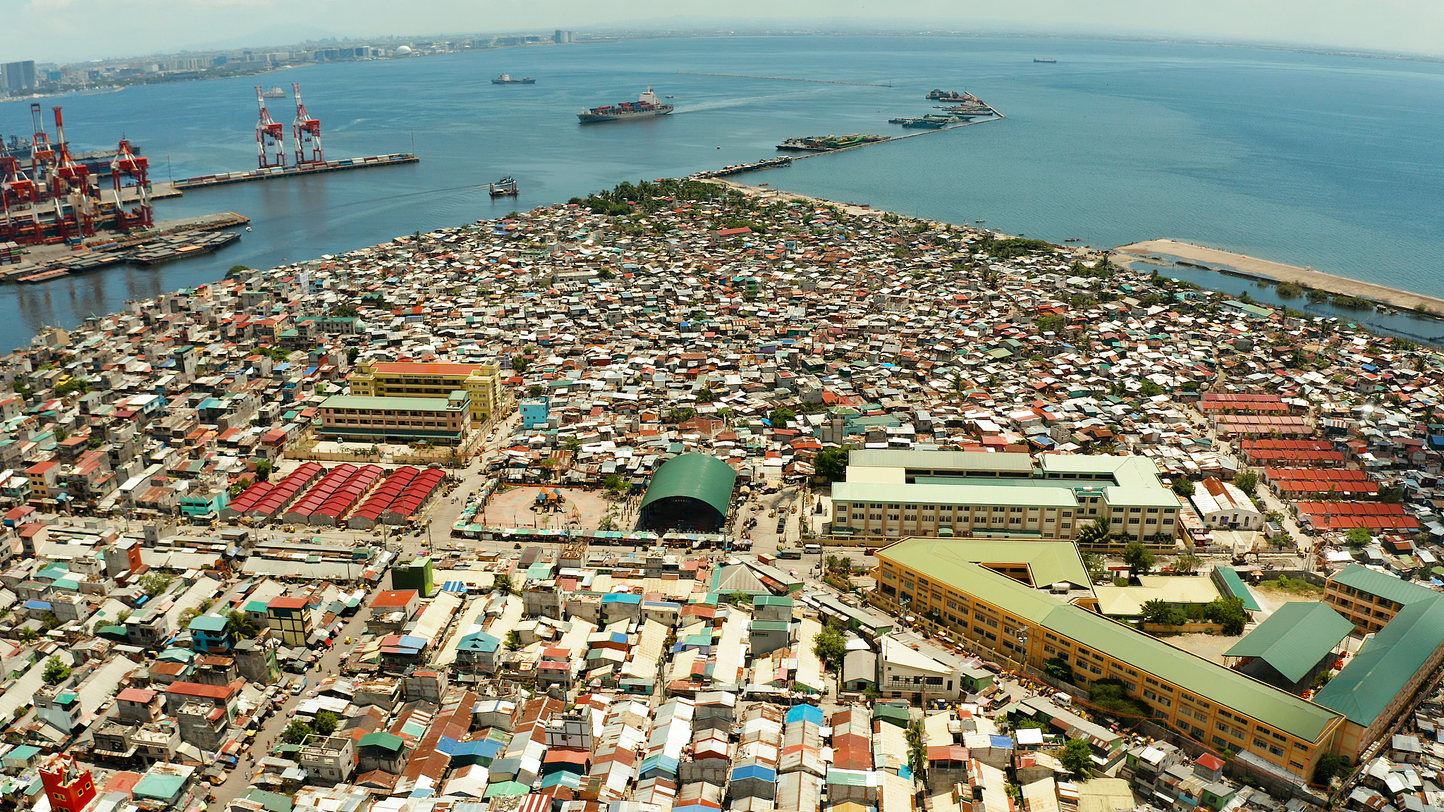 slums and poor district of the city of manila