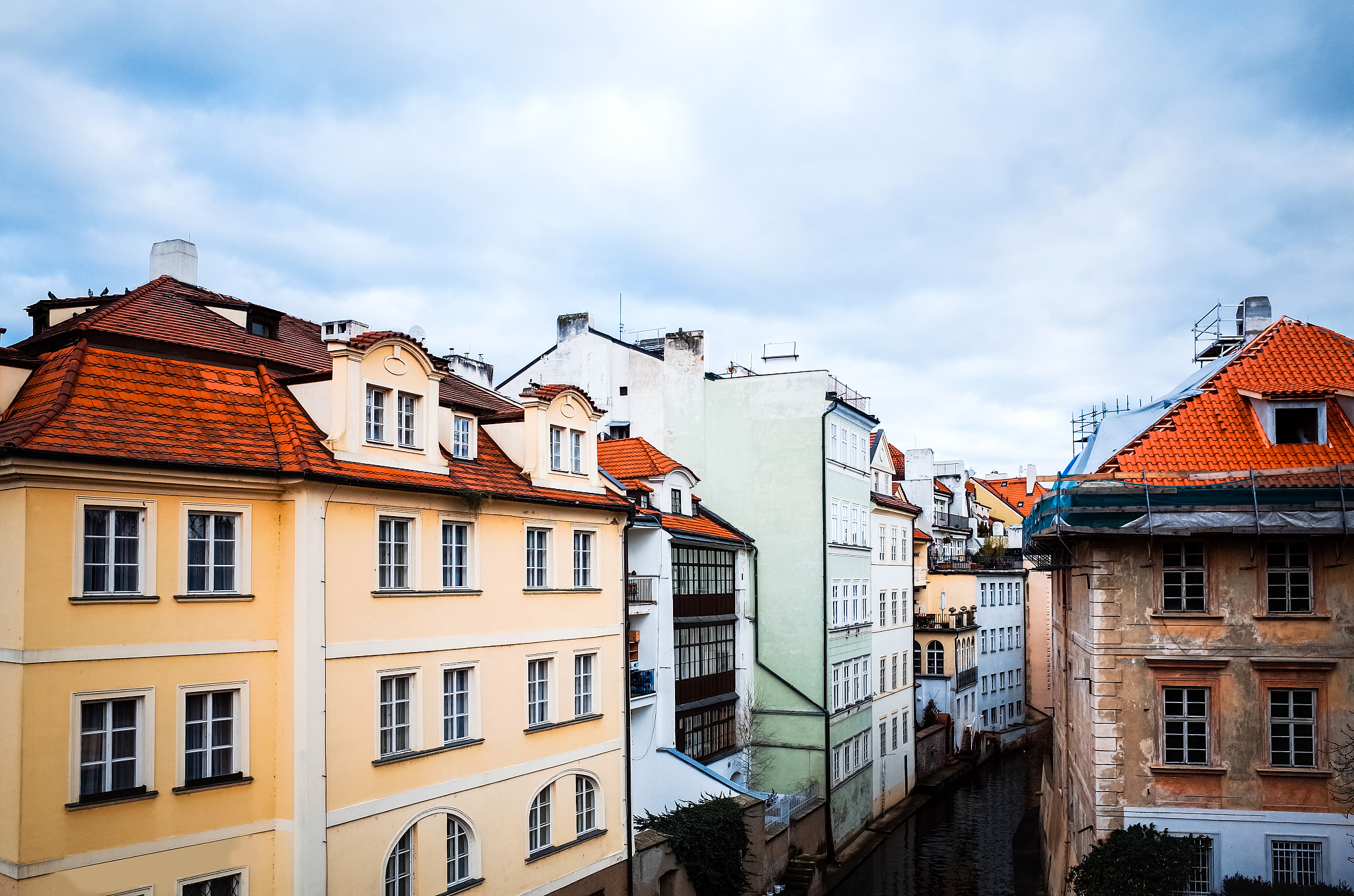 2019年重庆市旅游学校招生专业 - 酒店管理、旅游规划、旅游营销等