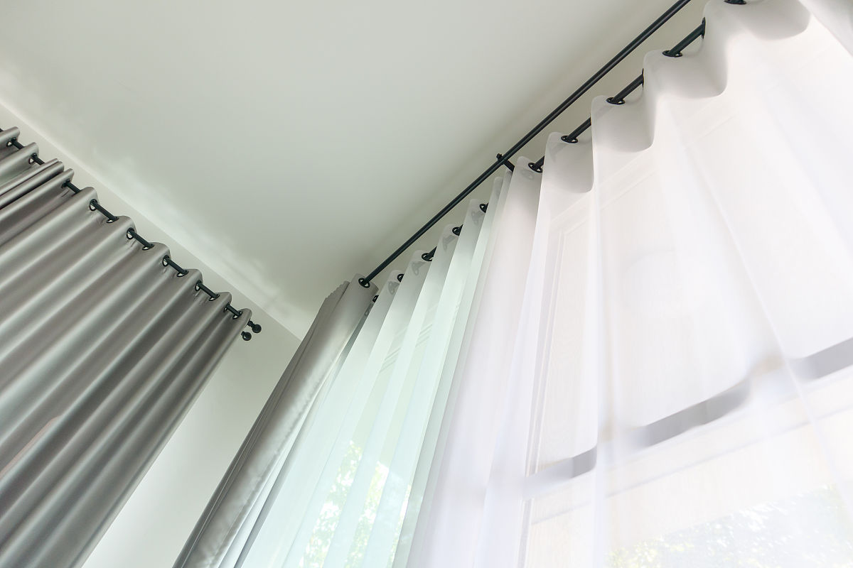 窗帘选择、搭配、清洁、安装及功能指南