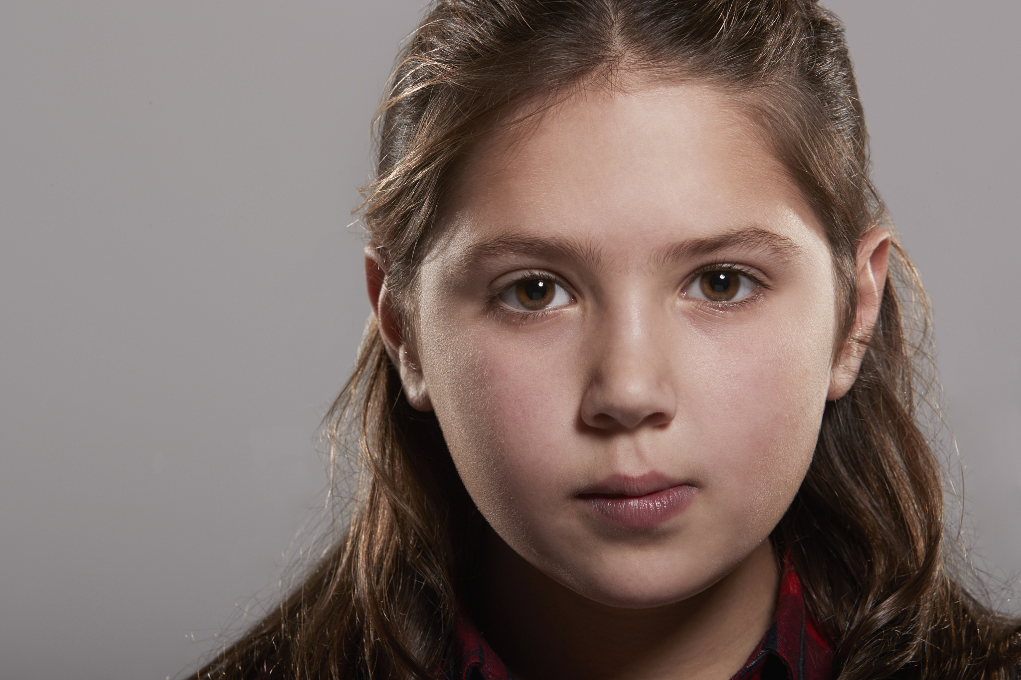 苹果14里的照片用天天p图修完图保存后不是原图人物脸部有点不太清晰