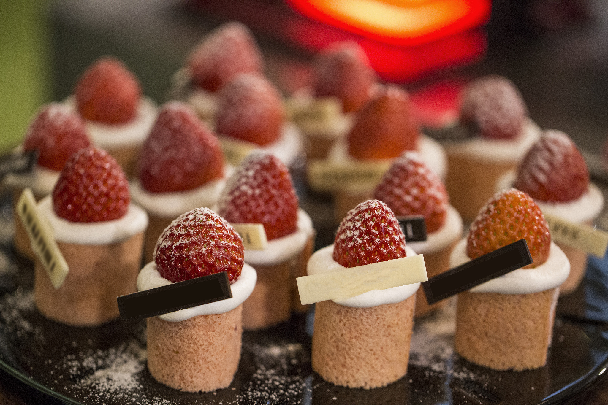 cake roll with strawberry. tasty dessert.