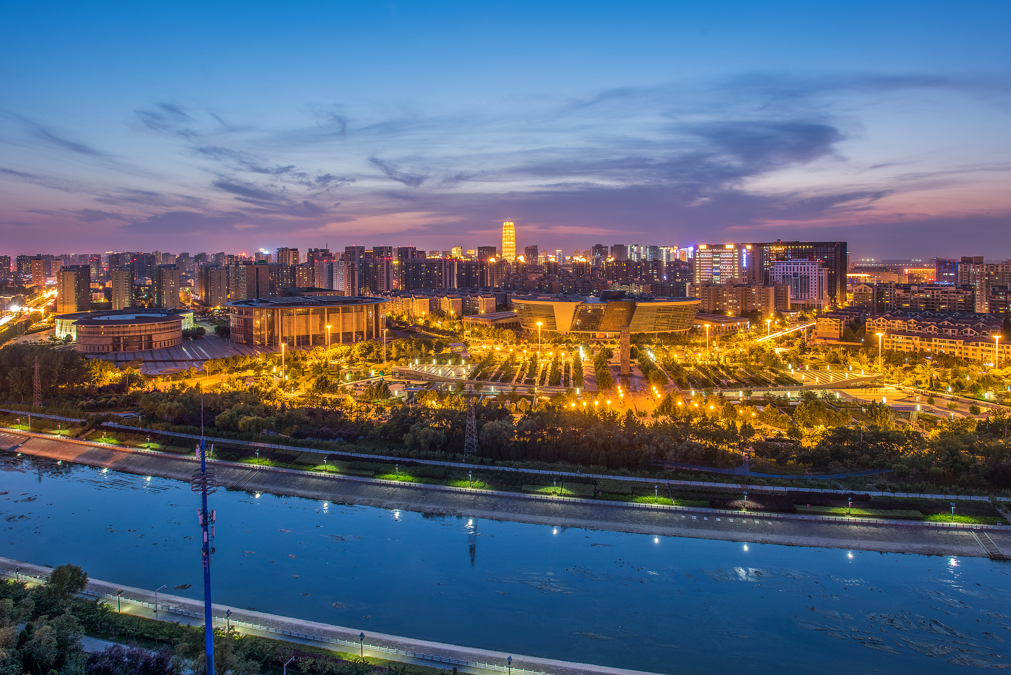 郑州市图书馆夜景2