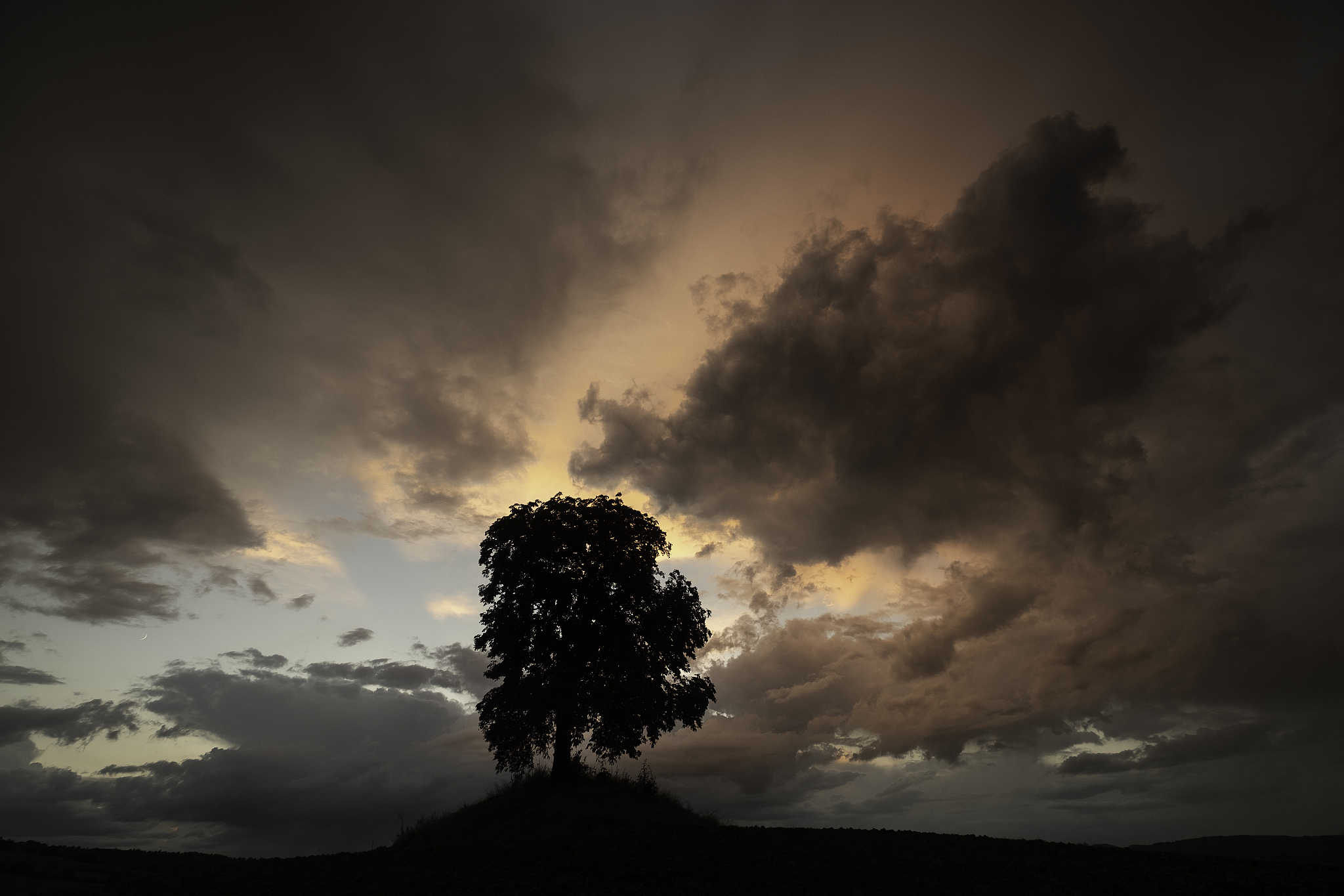 构件的许用应力安全系数应该少于1这句话错在哪里