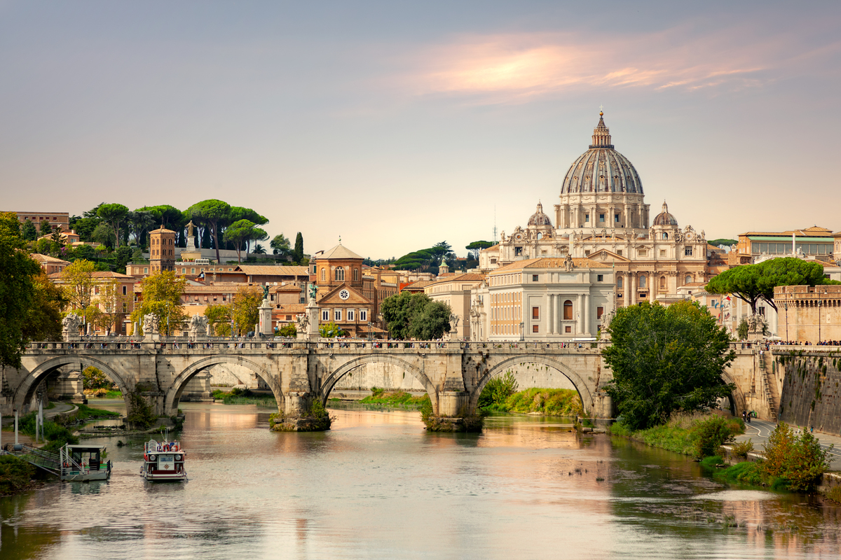 法国：历史、文化、经济与旅游的魅力之国