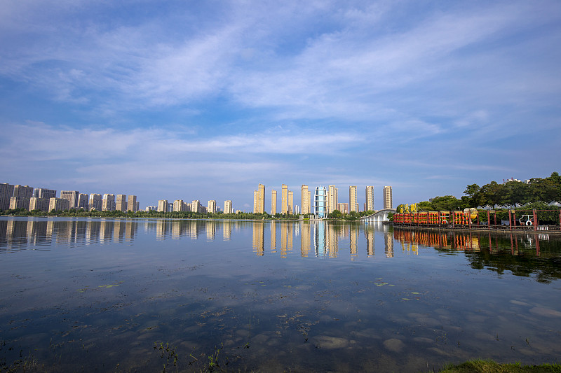 2023年江苏高考报名人数约112.5万