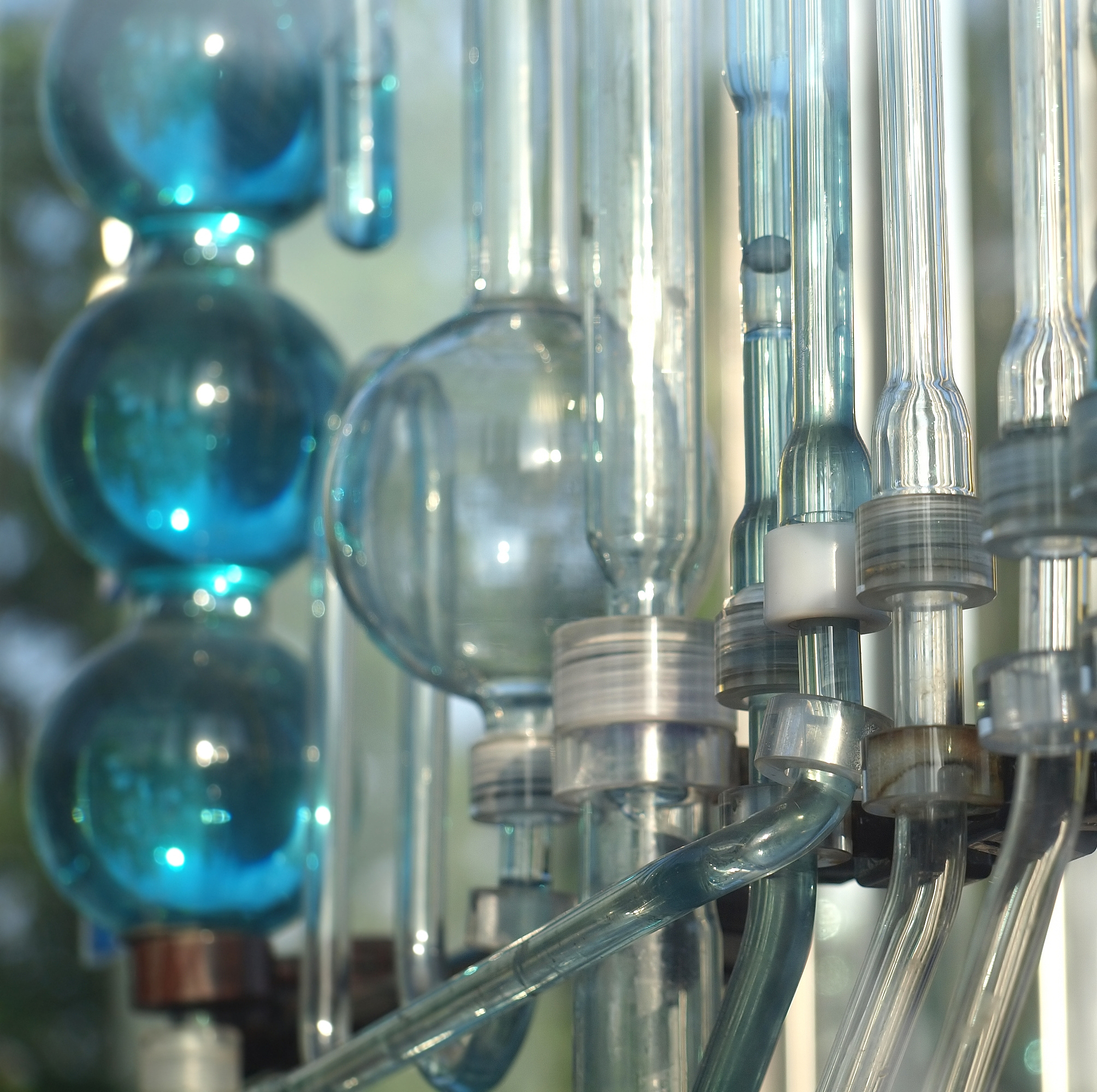 化工产品成分分析方法：AAS、GC、HPLC、IR、MS详解