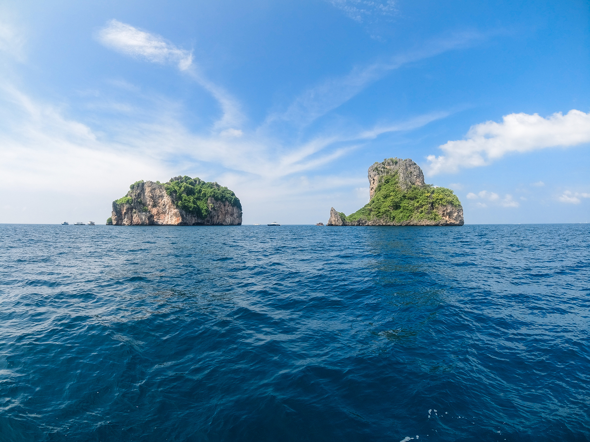 phi phi islands thailand