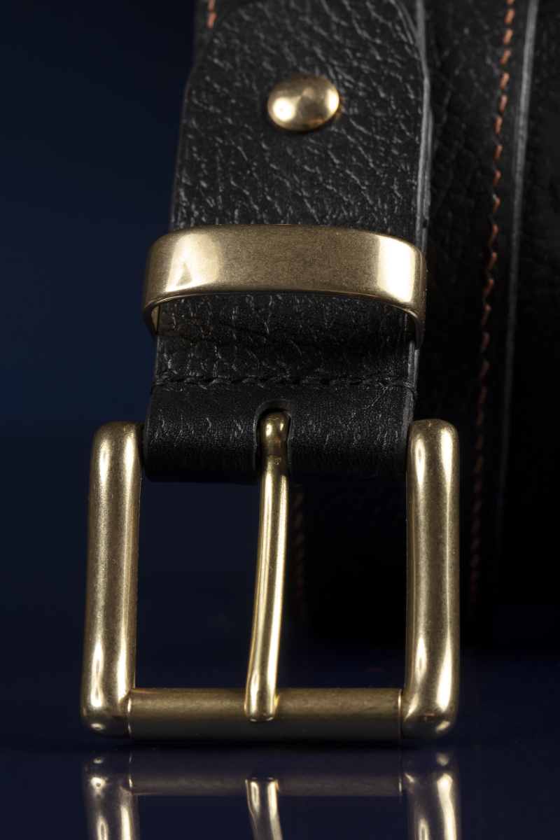 Casual Handmade Leather Belts for Men: Vintage Style & Exceptional Craftsmanship