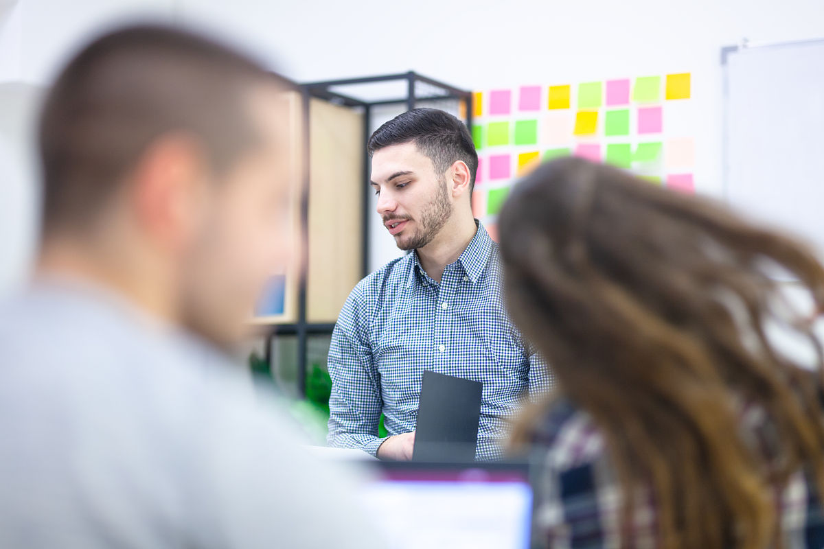 成都高铁学校老师的合理化建议是什么