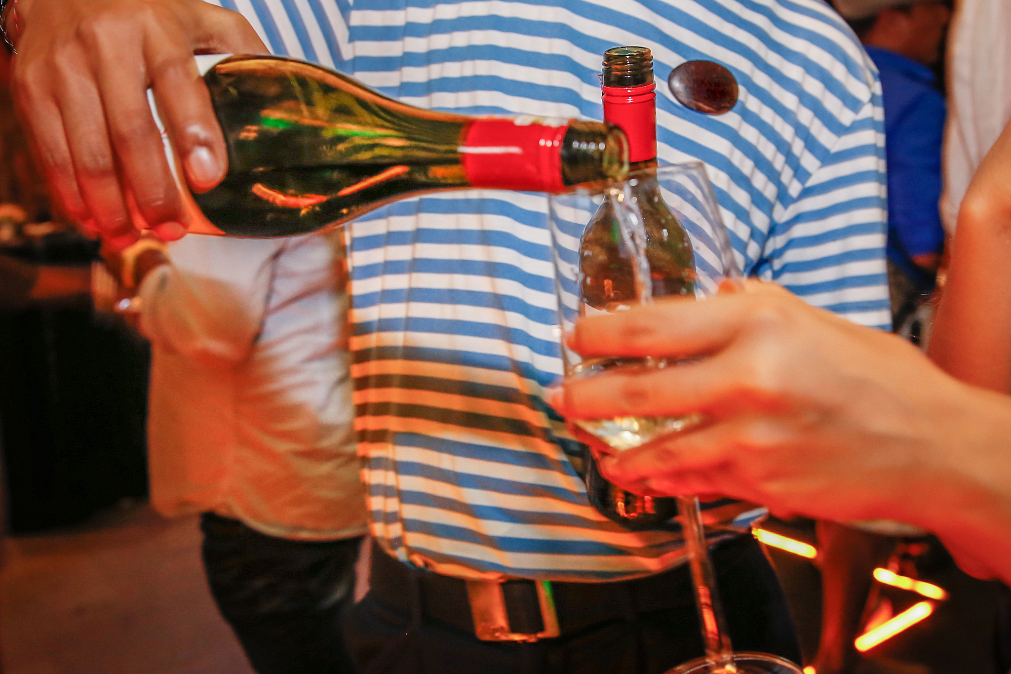 喝酒小旋风是什么意思？解析酒量大、喝醉不倒的人