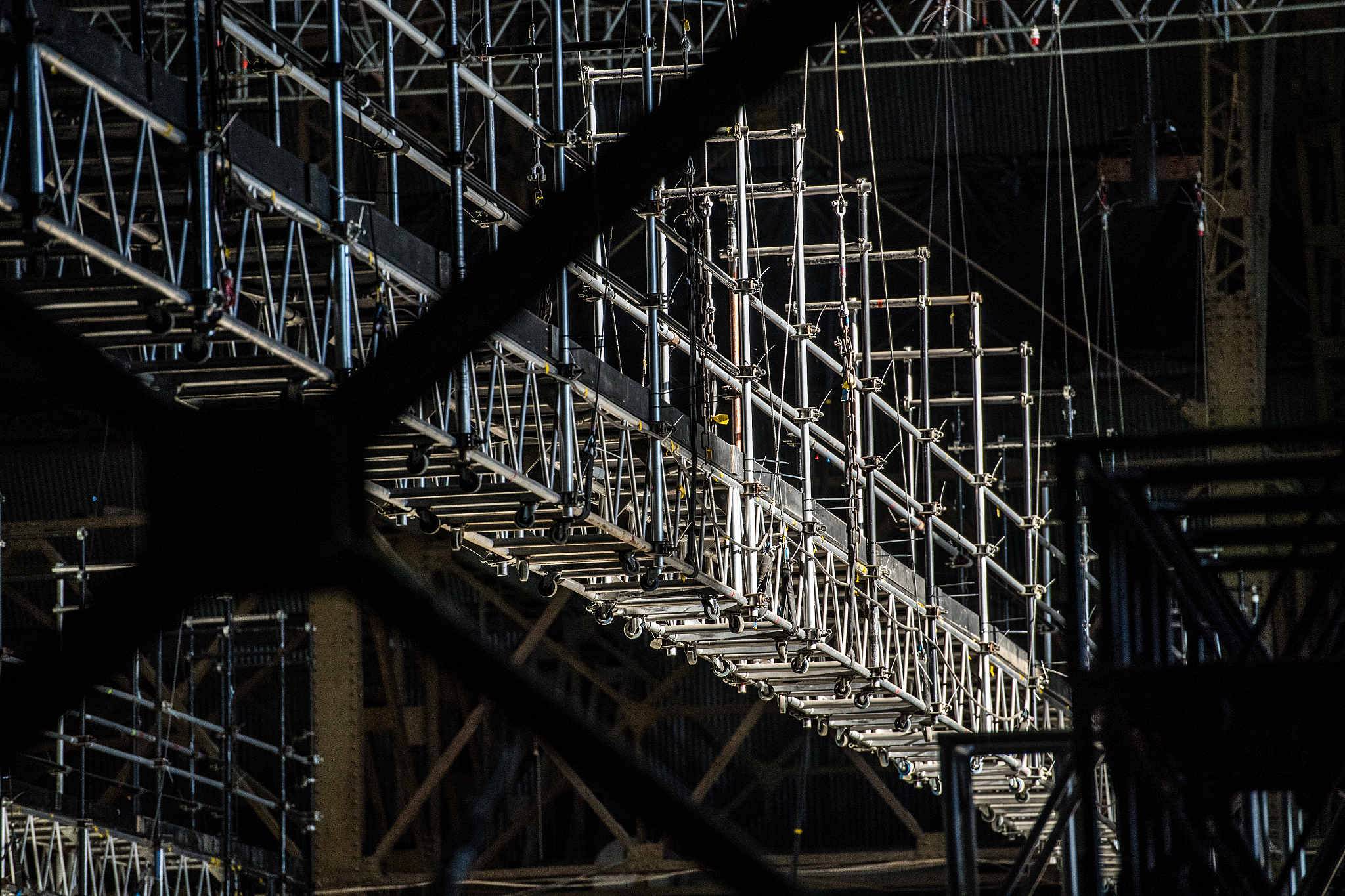 film production & photographic stage rigging