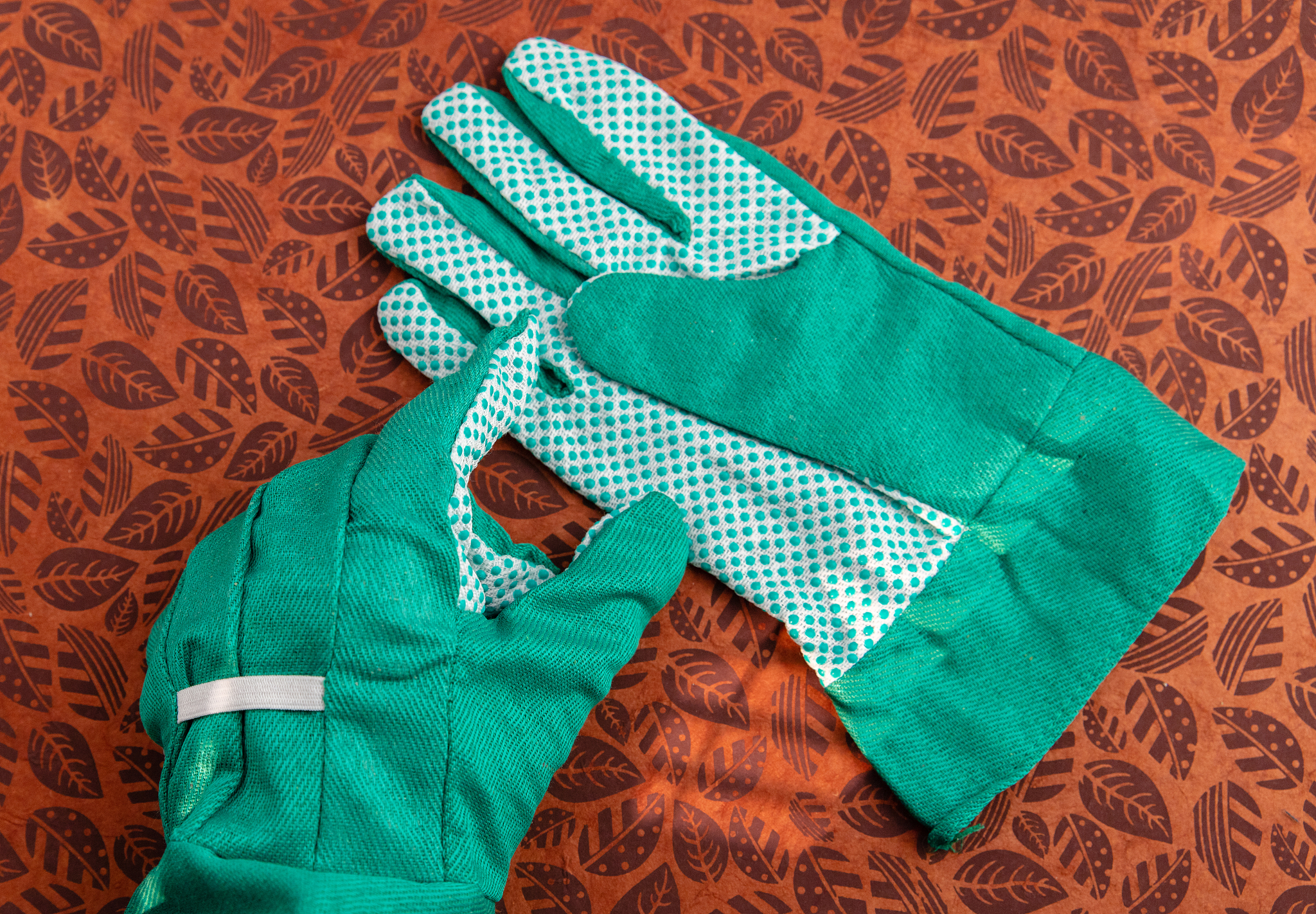 garden gloves