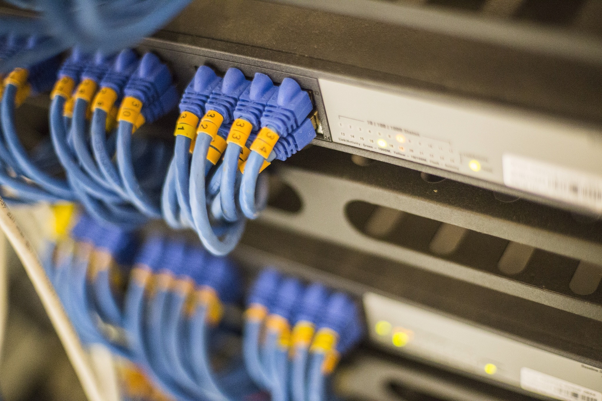 计算机网络双绞线网线跳线实验的实验仪器设备