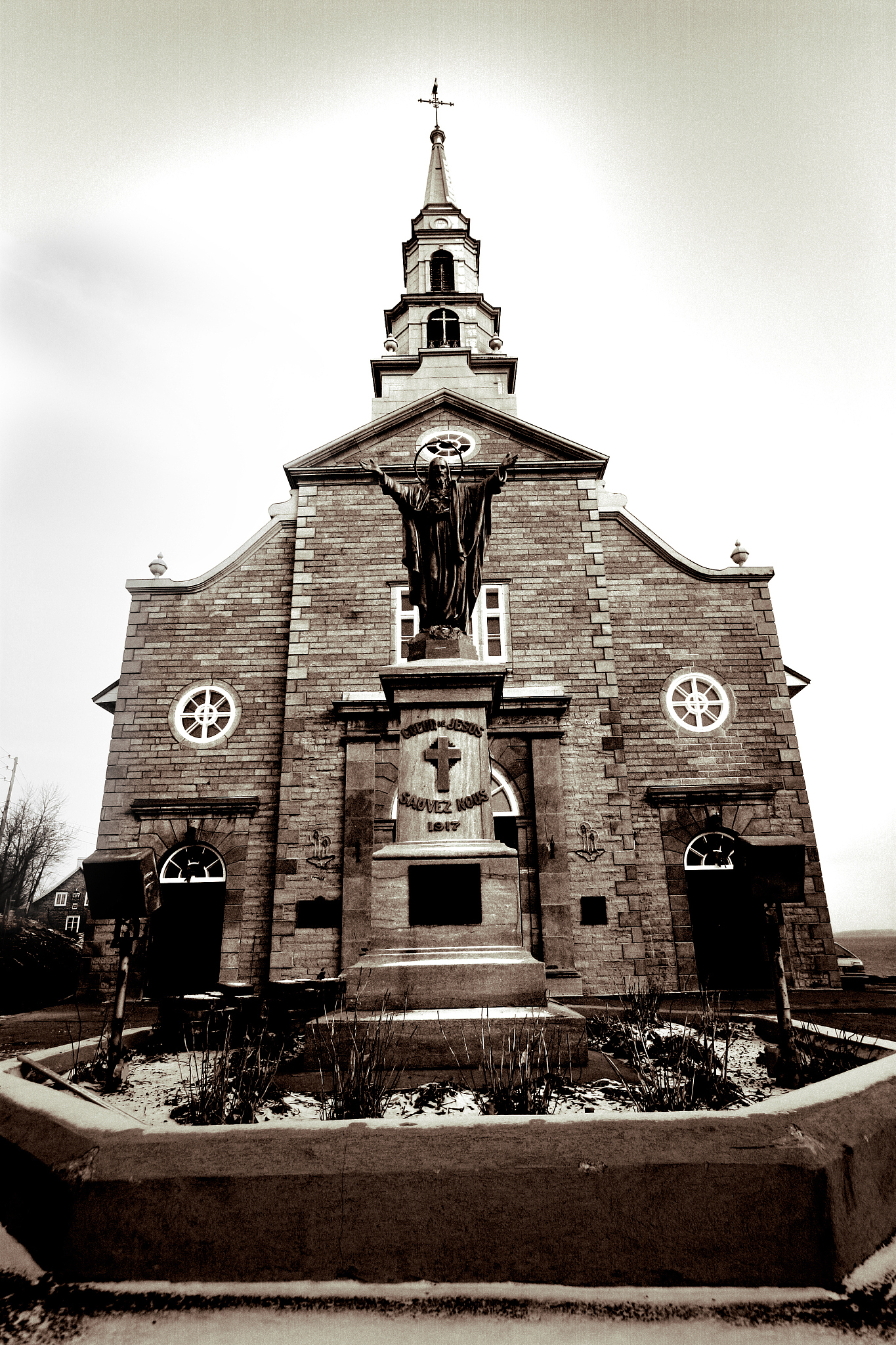 山东70年代天主教秘密活动：济南、青岛、烟台教堂情况