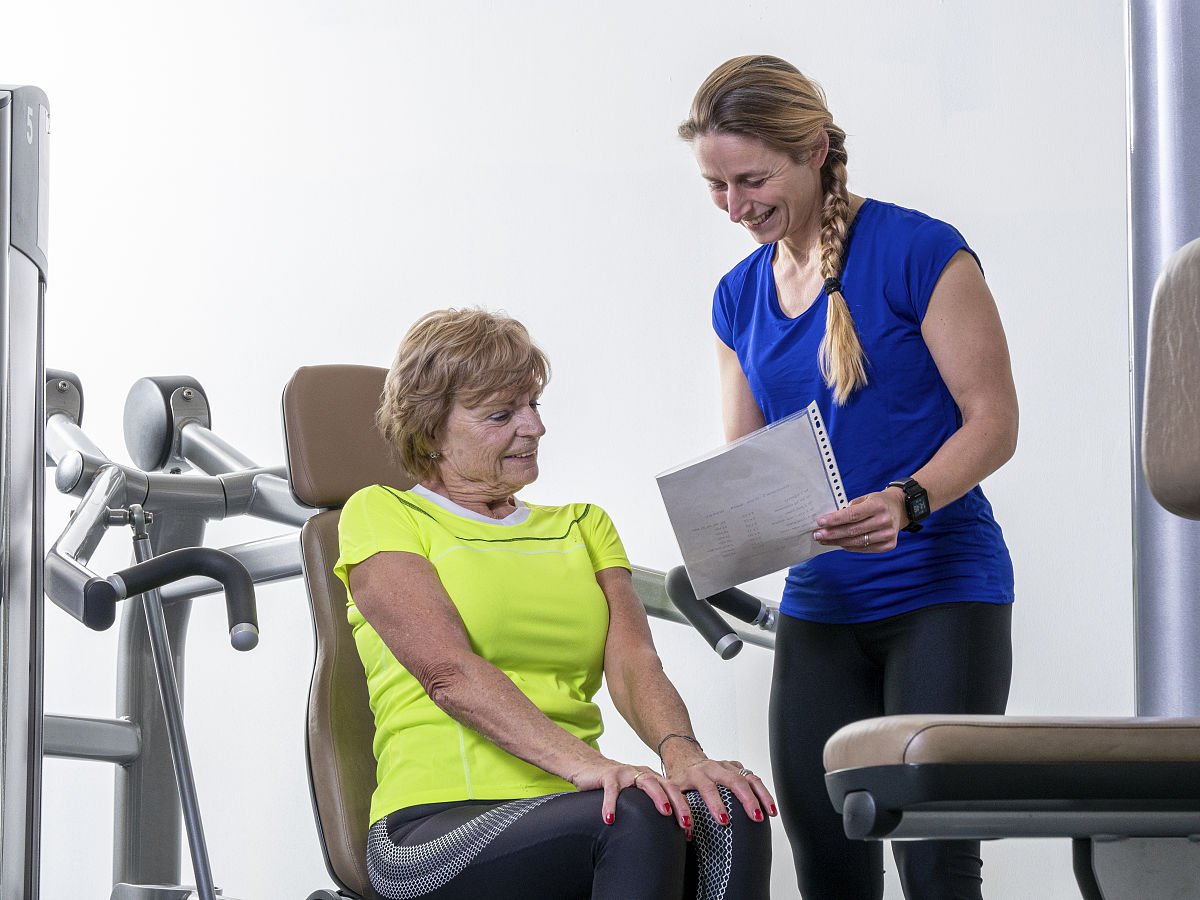 如何减重10斤？130斤成年人减重到120斤的饮食和运动方案