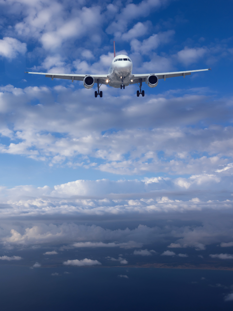 民航飞行诗词：高空美景与航线风光