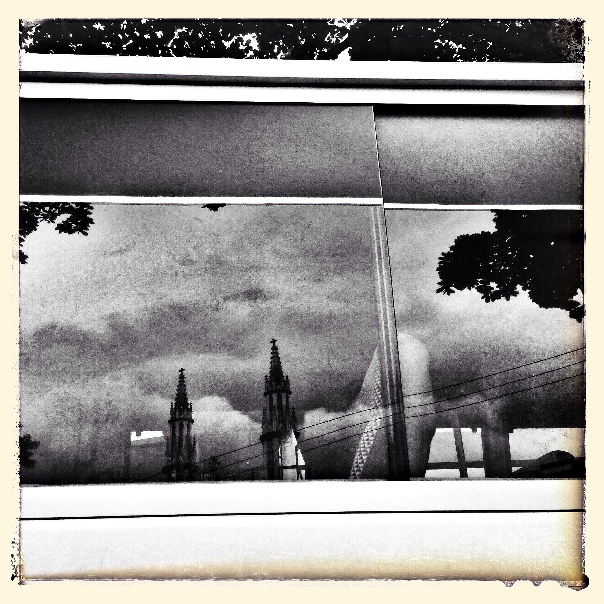 图像平滑和锐化：区别、联系及应用场景