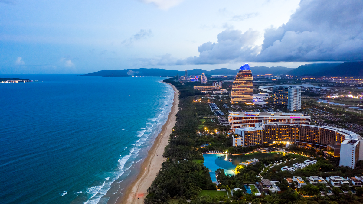 碧桂园十里银滩项目市场营销策划报告项目背景500字