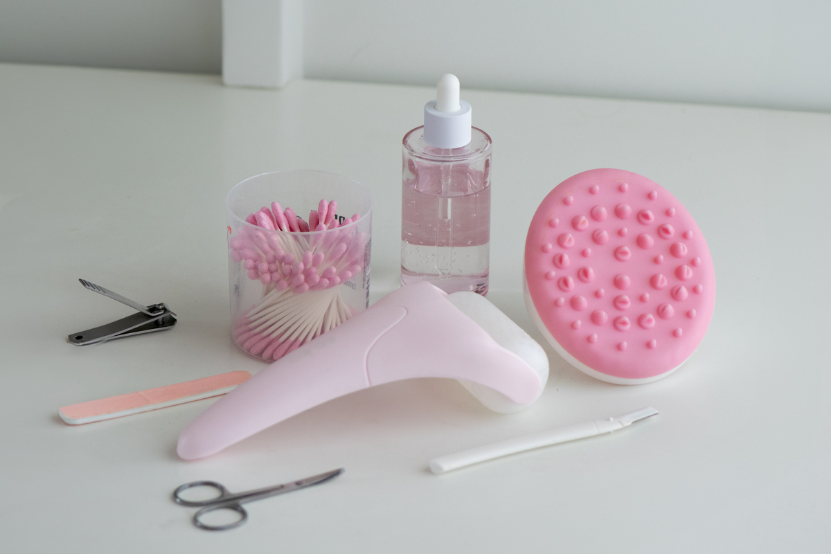 帮我写一份关于美容仪设备的项目介绍要求100字