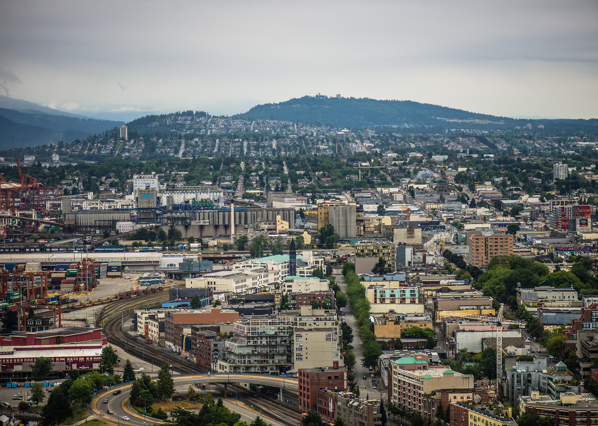 成都铁路专业学校怎么样？教学质量、实践机会、就业前景全面解析