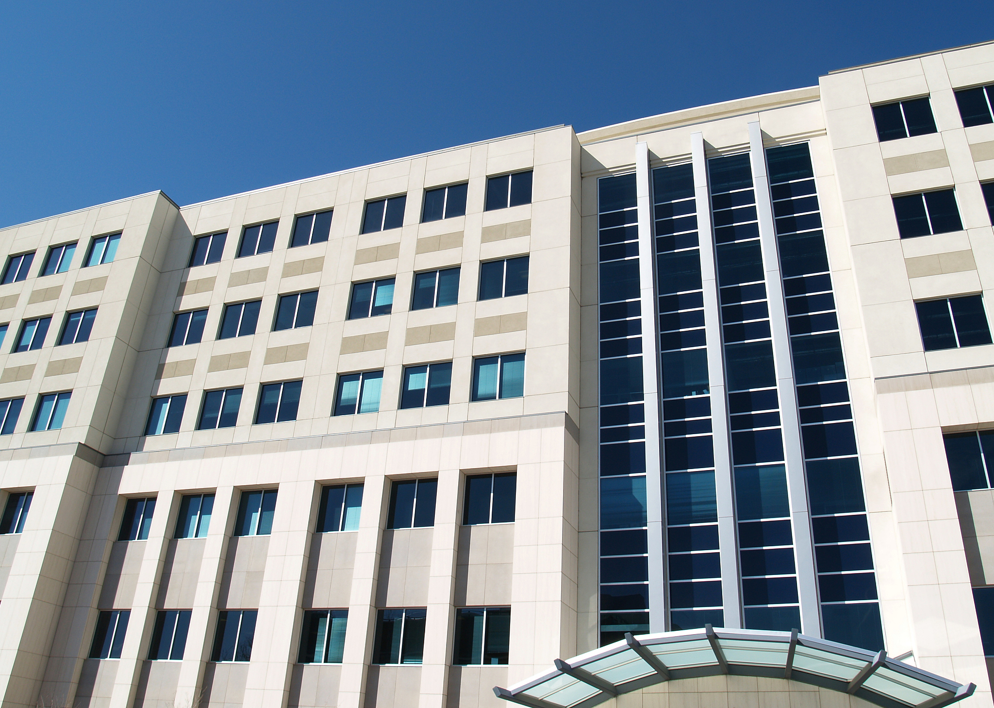 黑龙江建筑职业技术学院建筑电气工程技术专业专业到底行不行设有哪些课程