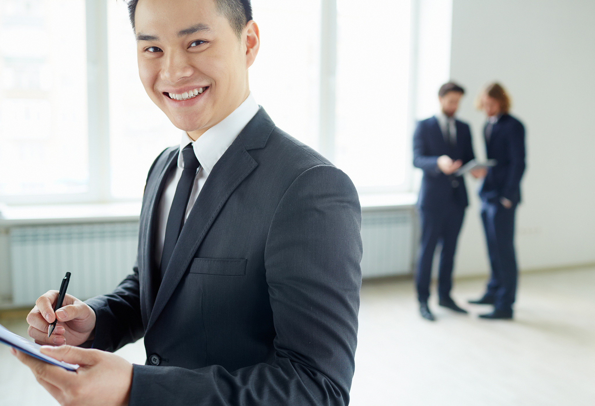 35岁男人职业规划：学技术还是做生意？