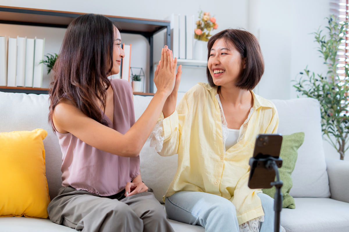 女性朋友父母快离婚了怎么安慰