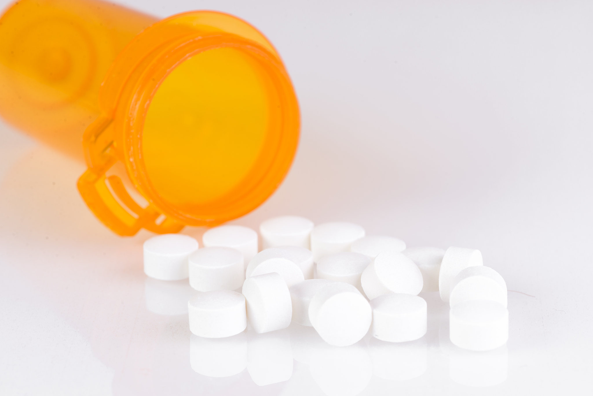 精神科药物副作用及管理：分类、机制和预防