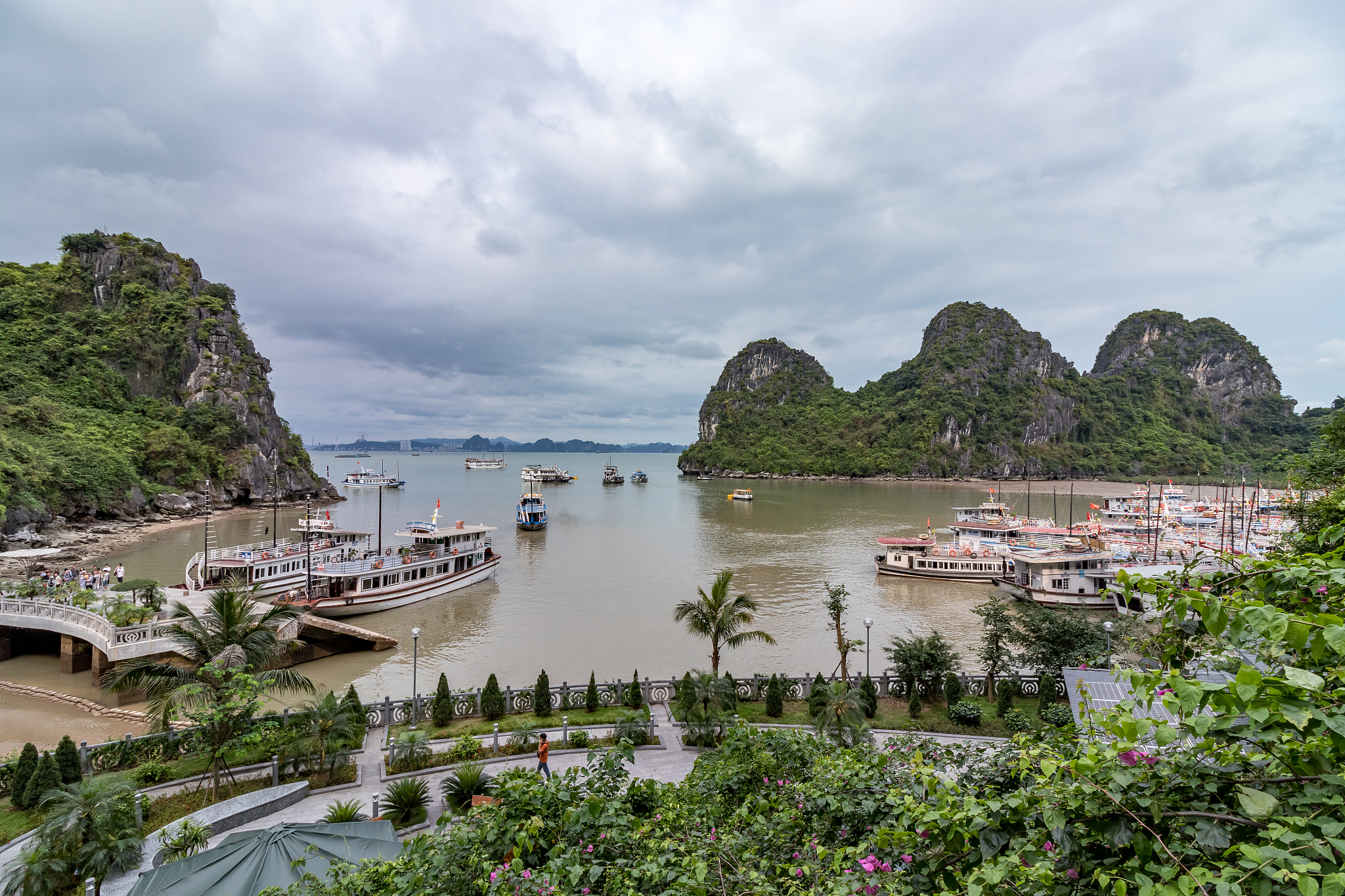 越南旅游指南：景点、美食、文化体验