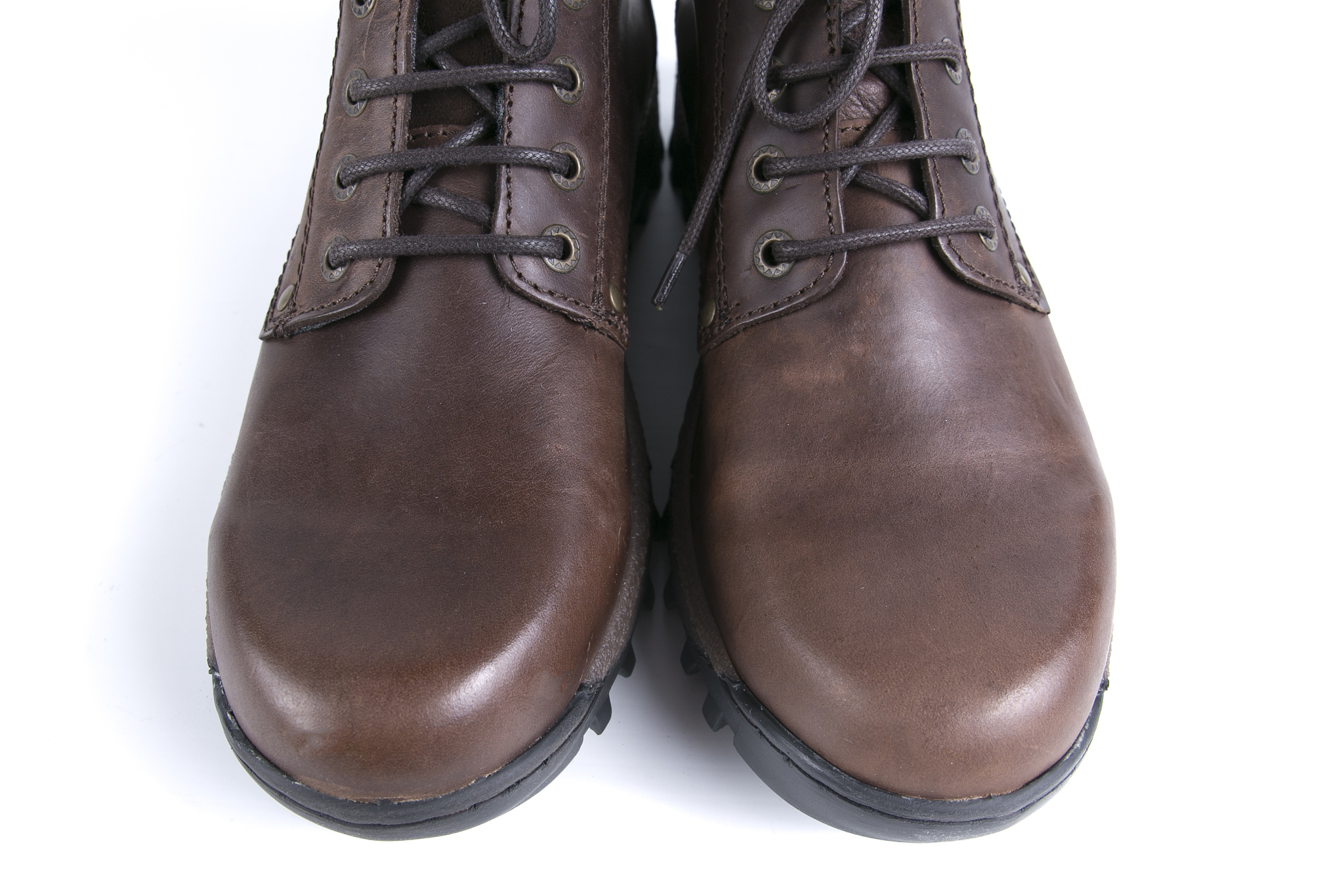 网络安全管理制度模板 - 保护网络信息安全，维护网络秩序