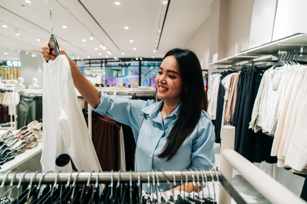 服装设计与工艺专业就业前景及方向 - 未来发展趋势与职业选择