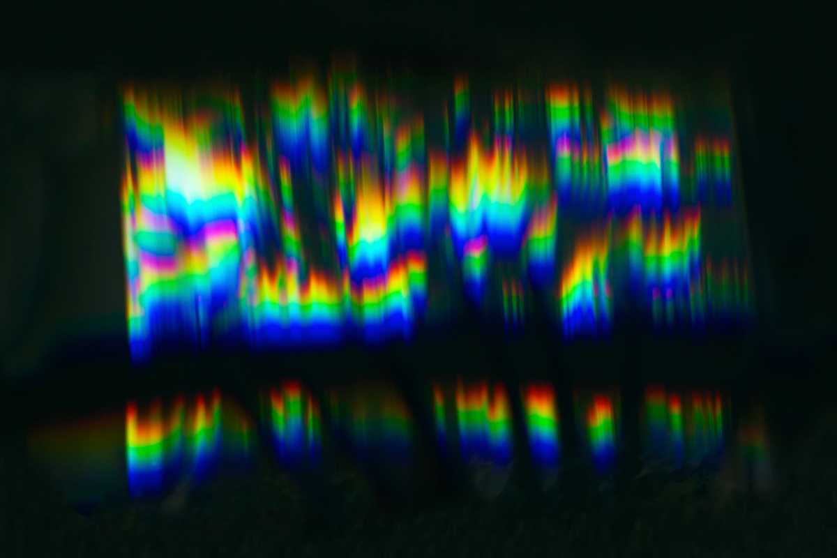 基于柱透镜和少模光纤的涡旋光束制备方法研究