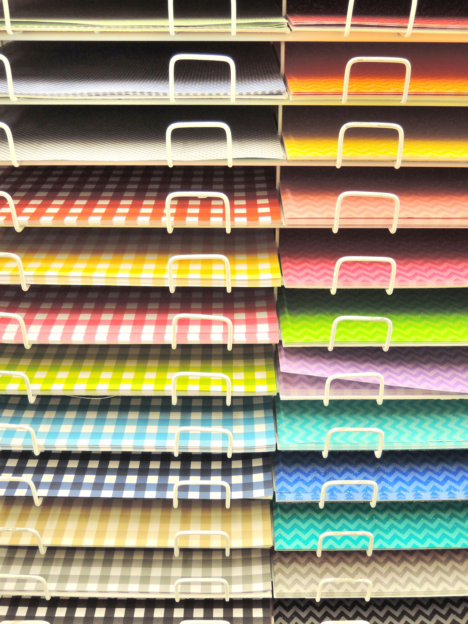 光伏反光汇流条：提高光伏组件效率的关键技术