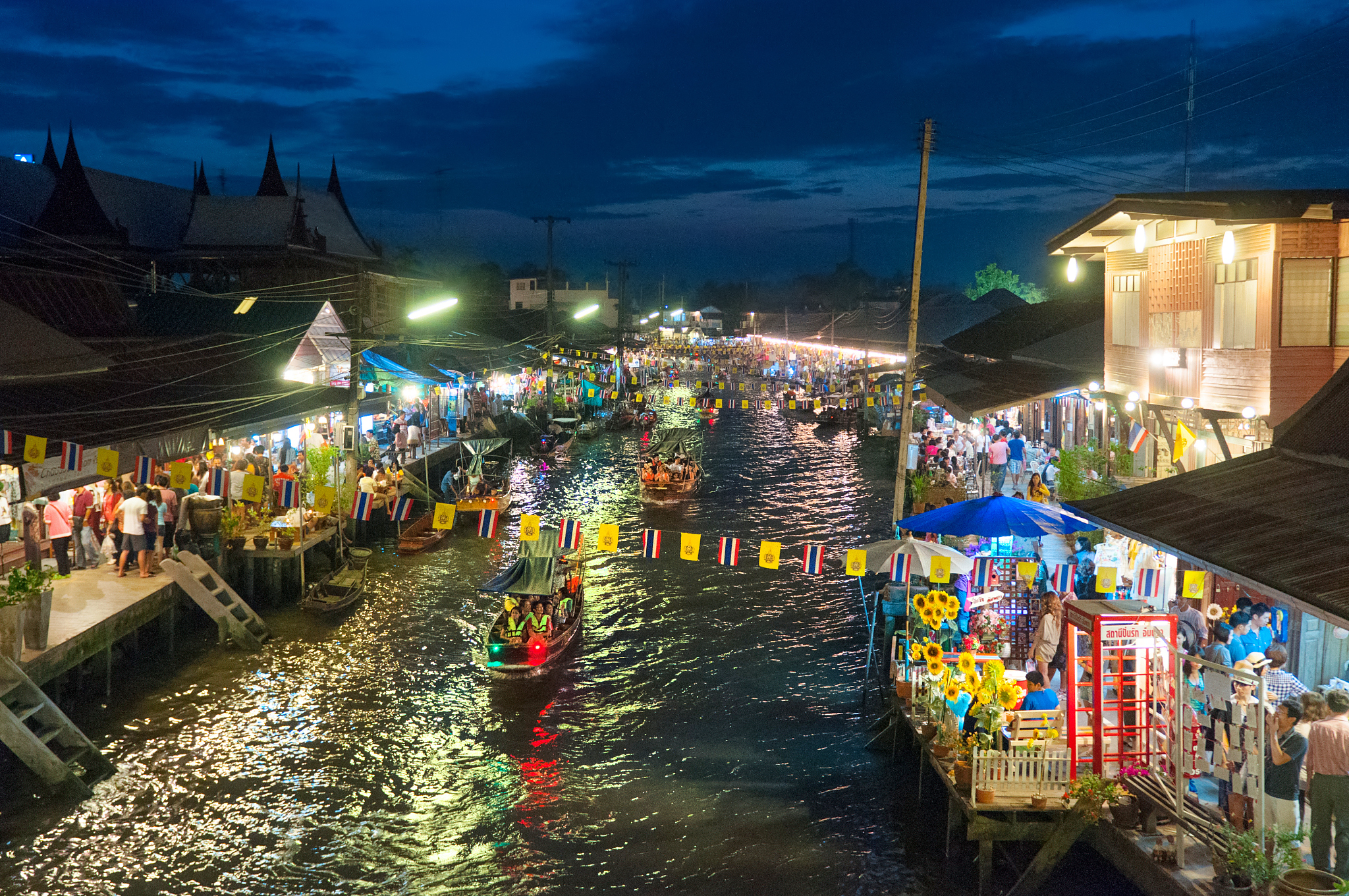 希腊阳光明媚的一天，去远足！你呢？