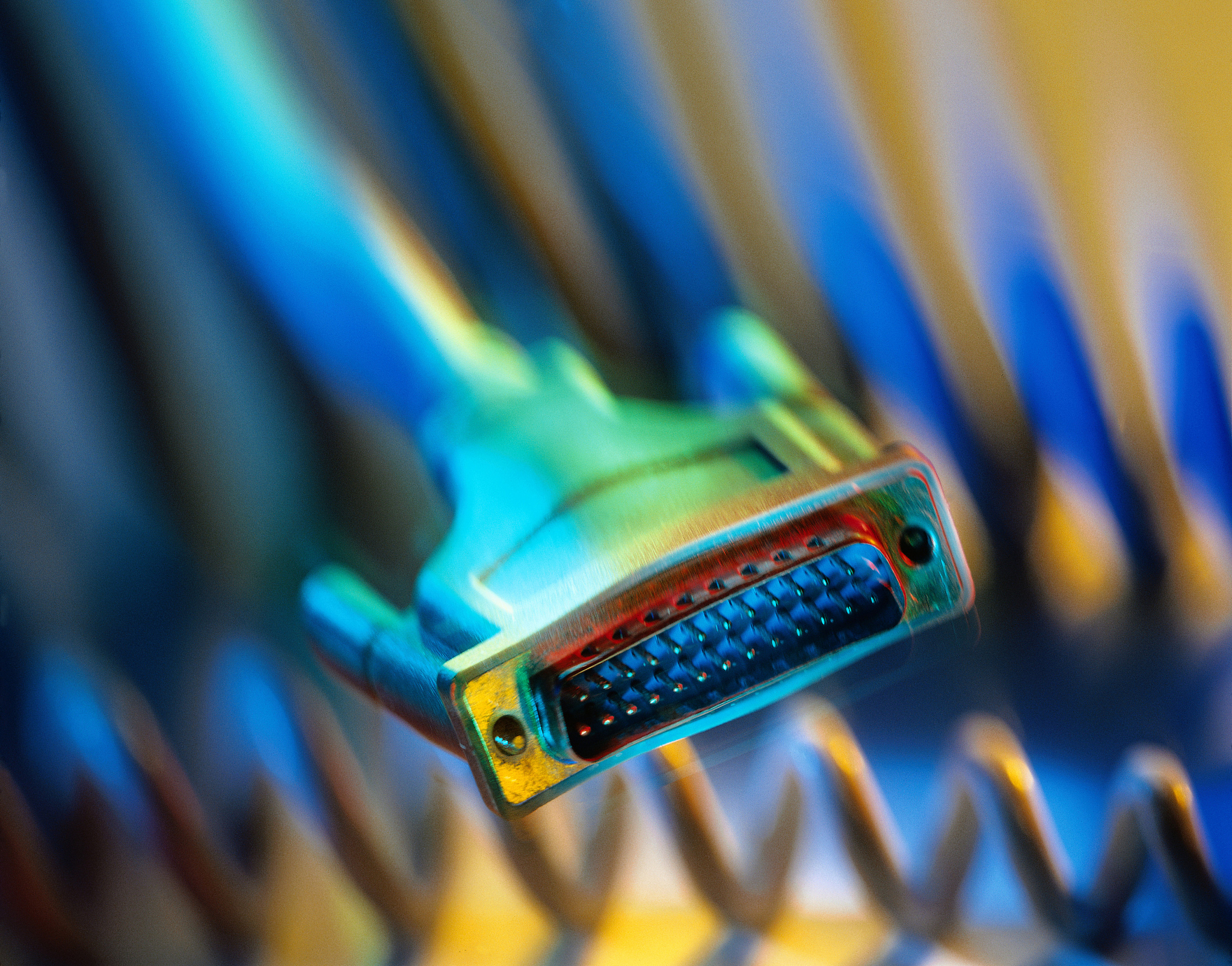 SCSI 接口详解：原理、优缺点及应用场景