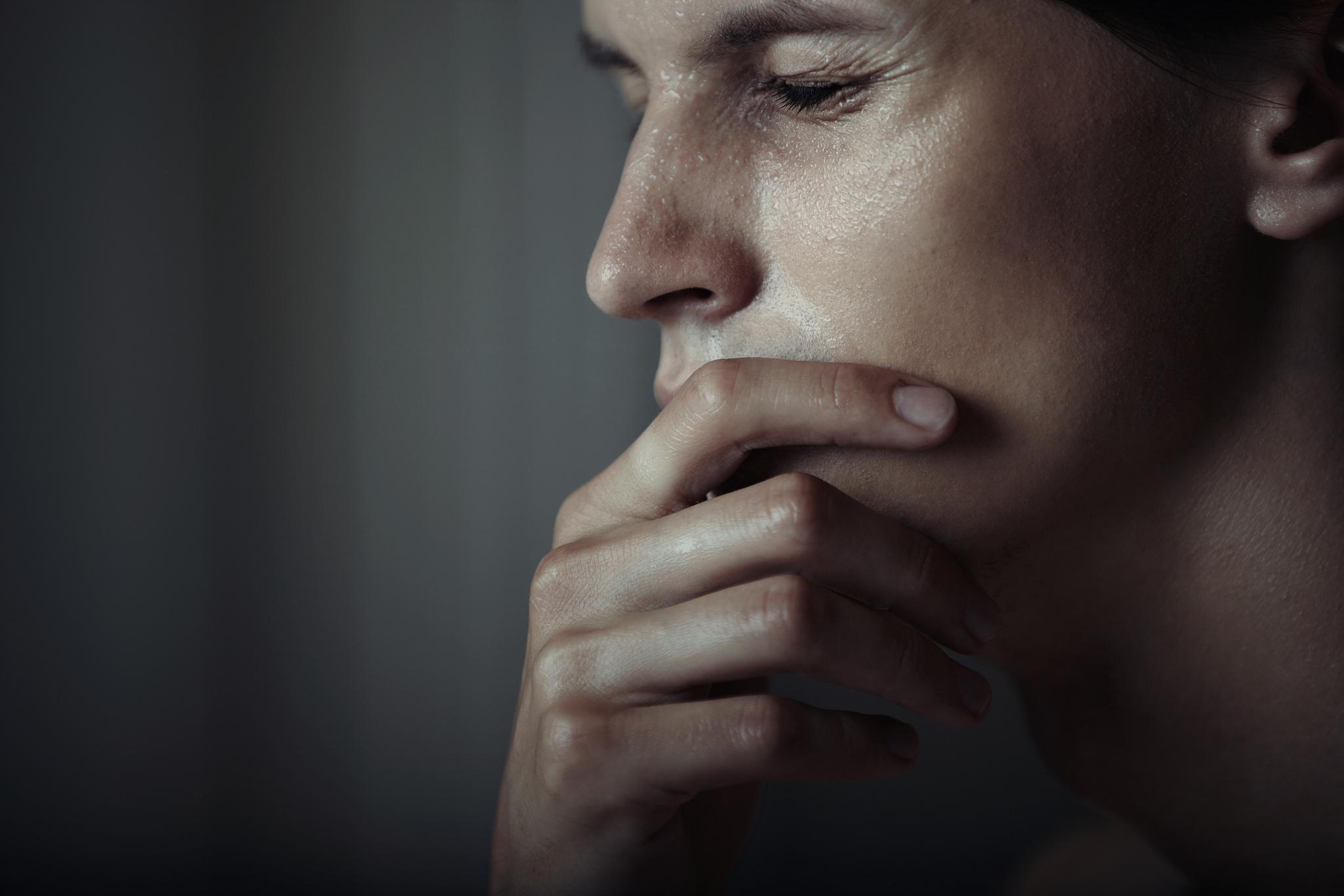 男人可以哭吗？解读男性情感表达的意义