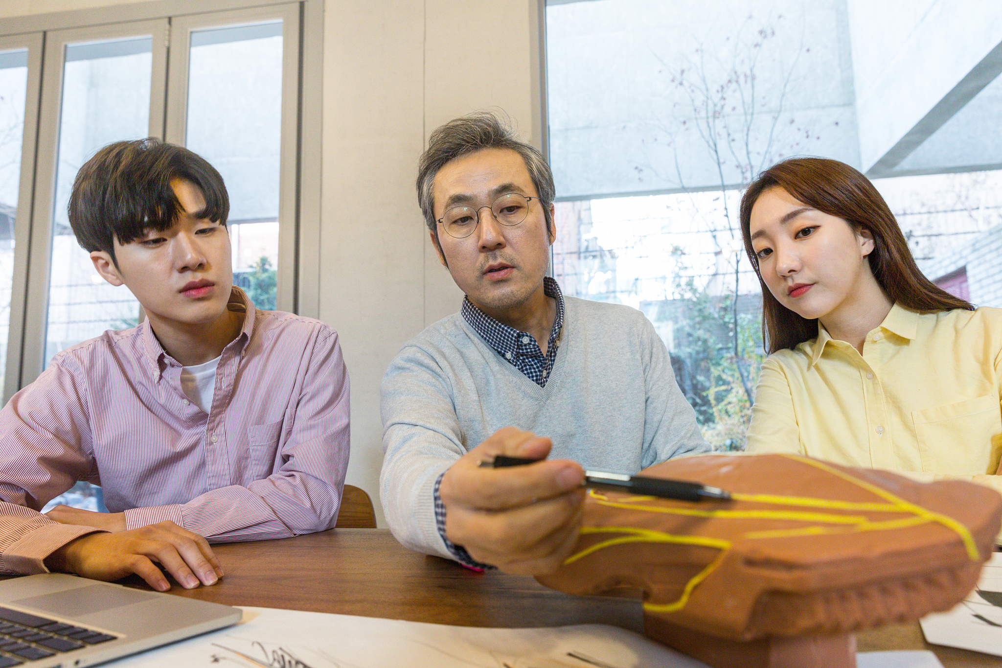 2020年重庆初中生可以考什么汽修学校