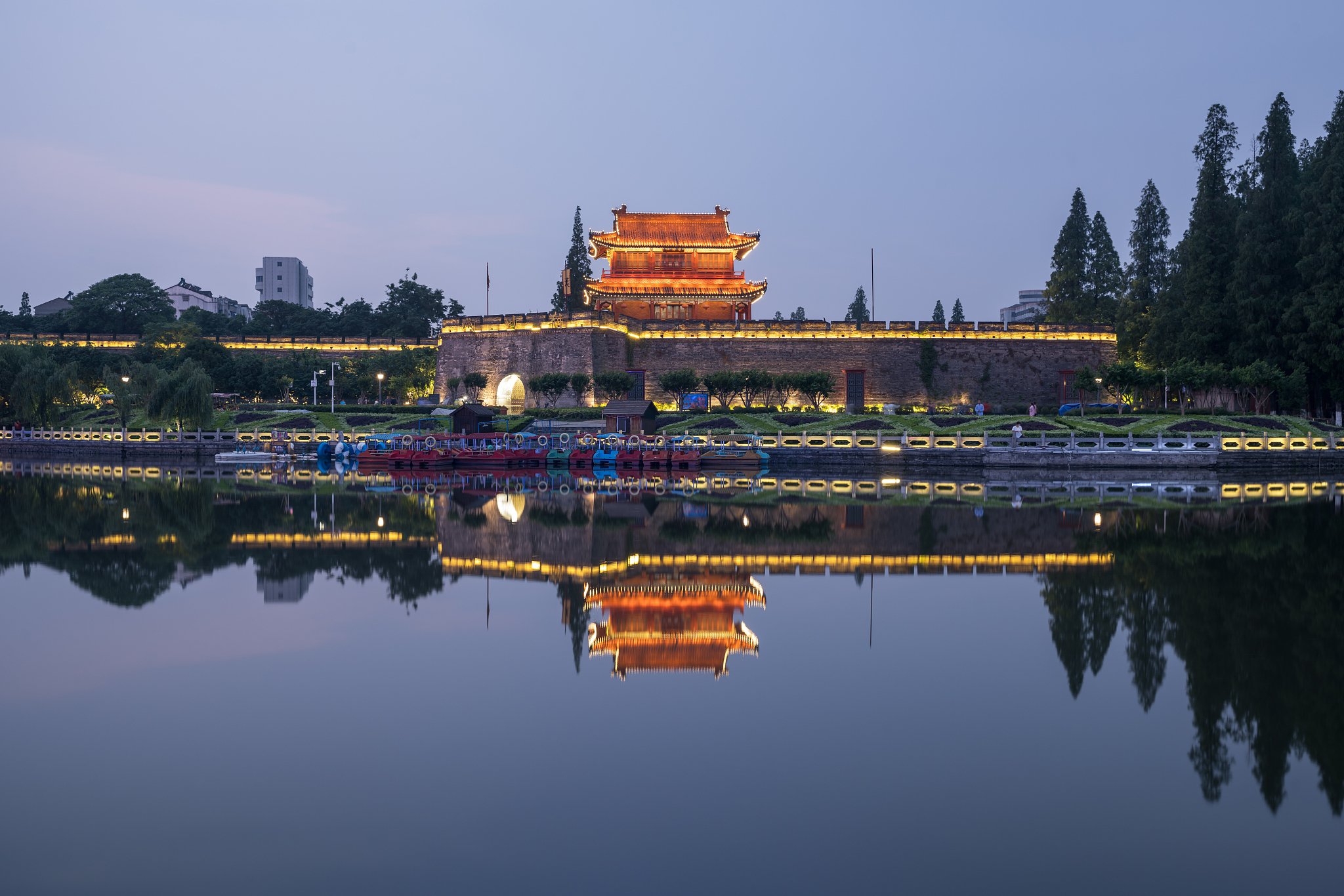 荆州古城