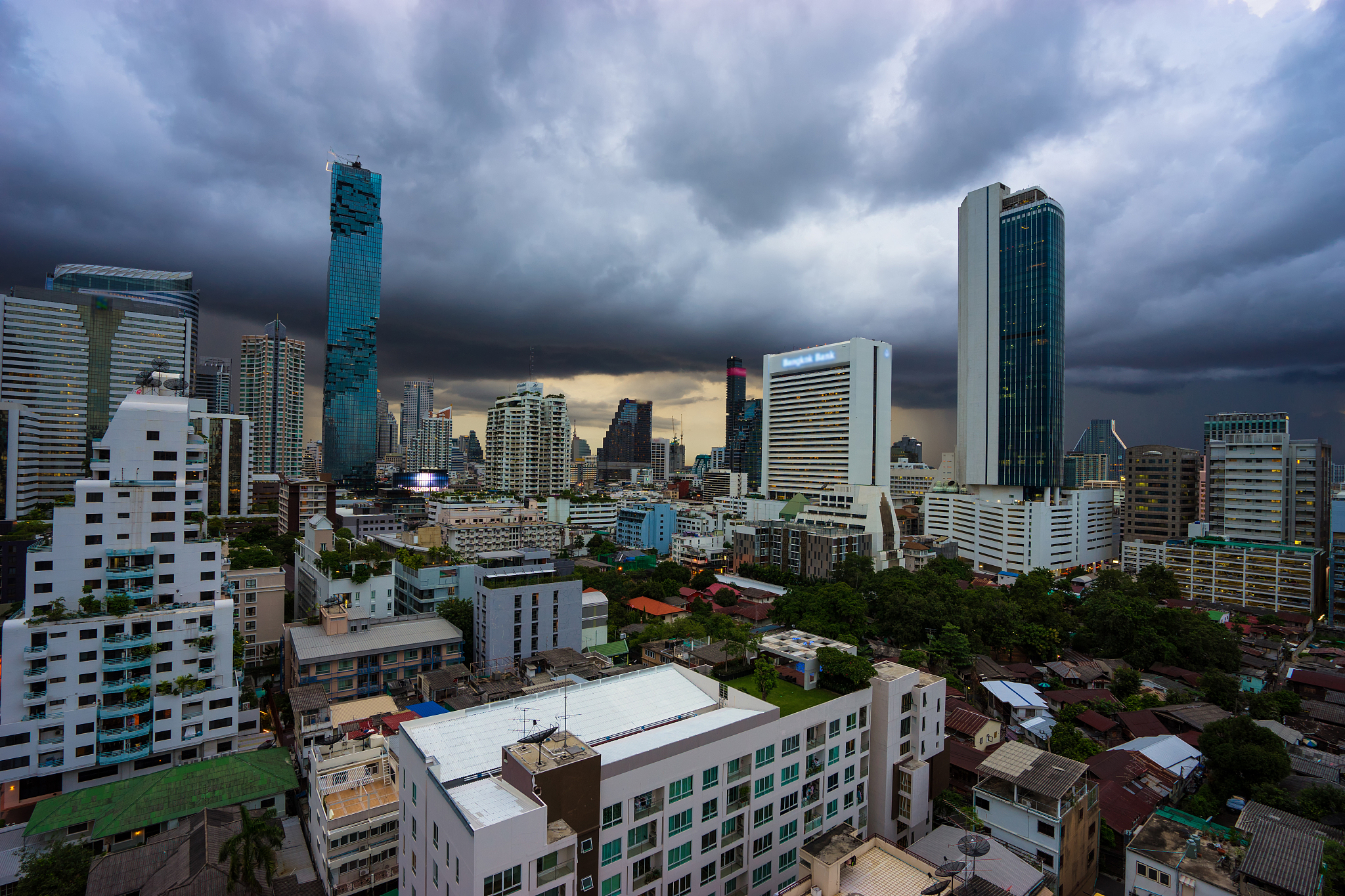 mahanakorn building, the highiest building in thailand