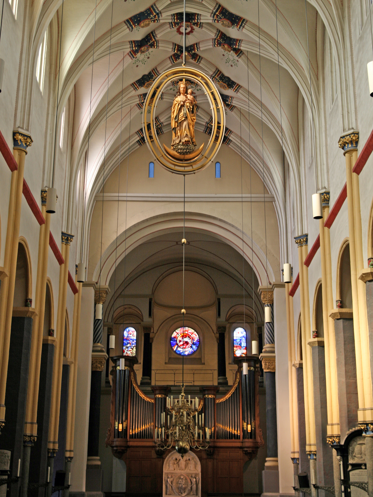 介绍一下教堂钟声