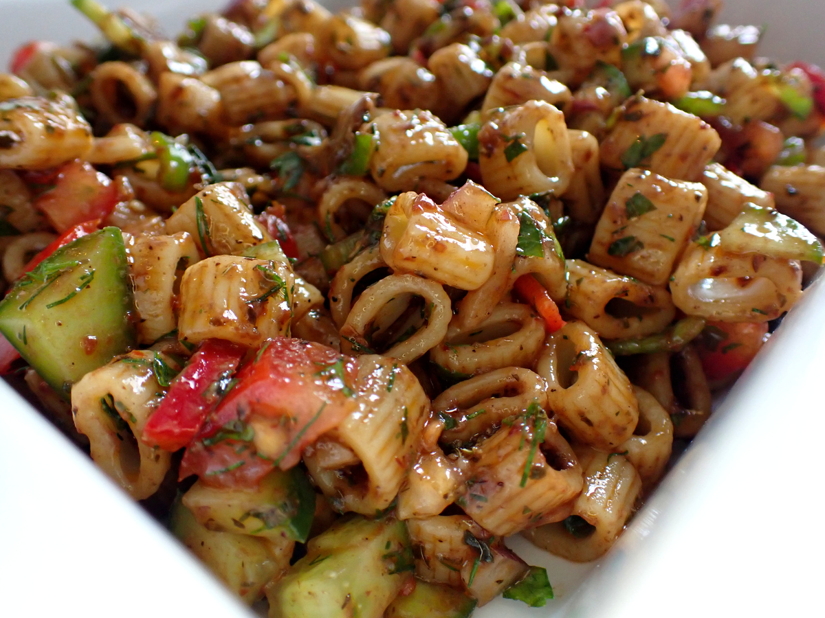 随机列出一个抖音平台爆火的美食视频资料